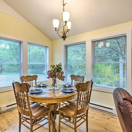 Charming Retreat Near Downtown Frankfort And Beaches Exterior foto