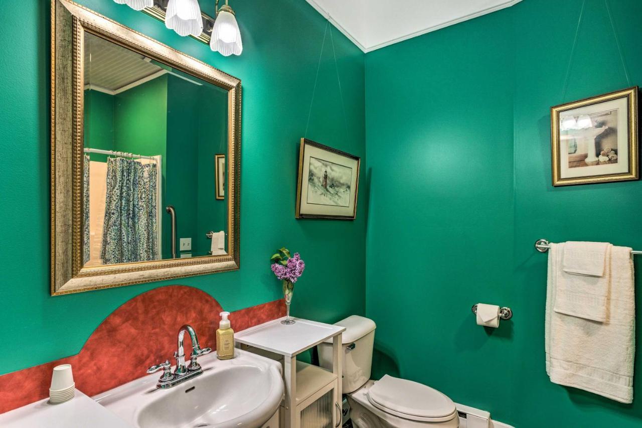 Charming Retreat Near Downtown Frankfort And Beaches Exterior foto