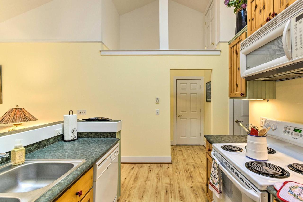 Charming Retreat Near Downtown Frankfort And Beaches Exterior foto