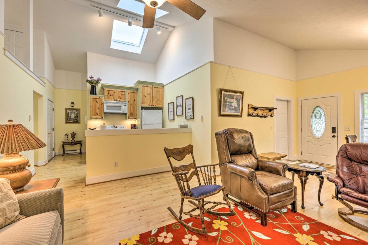 Charming Retreat Near Downtown Frankfort And Beaches Exterior foto